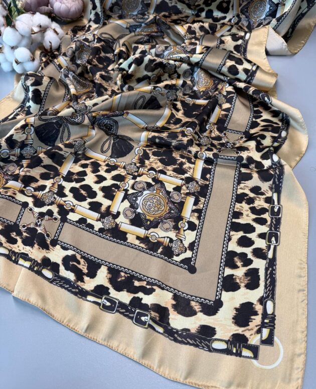 Hermes Leopar Çift Taradlı Vual İpek Şal 11143 - Kum Beji