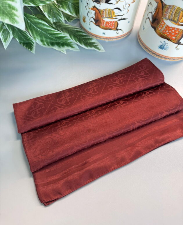 Guess Desen İpeksi Jakar Şal-75896-kızıl kahve