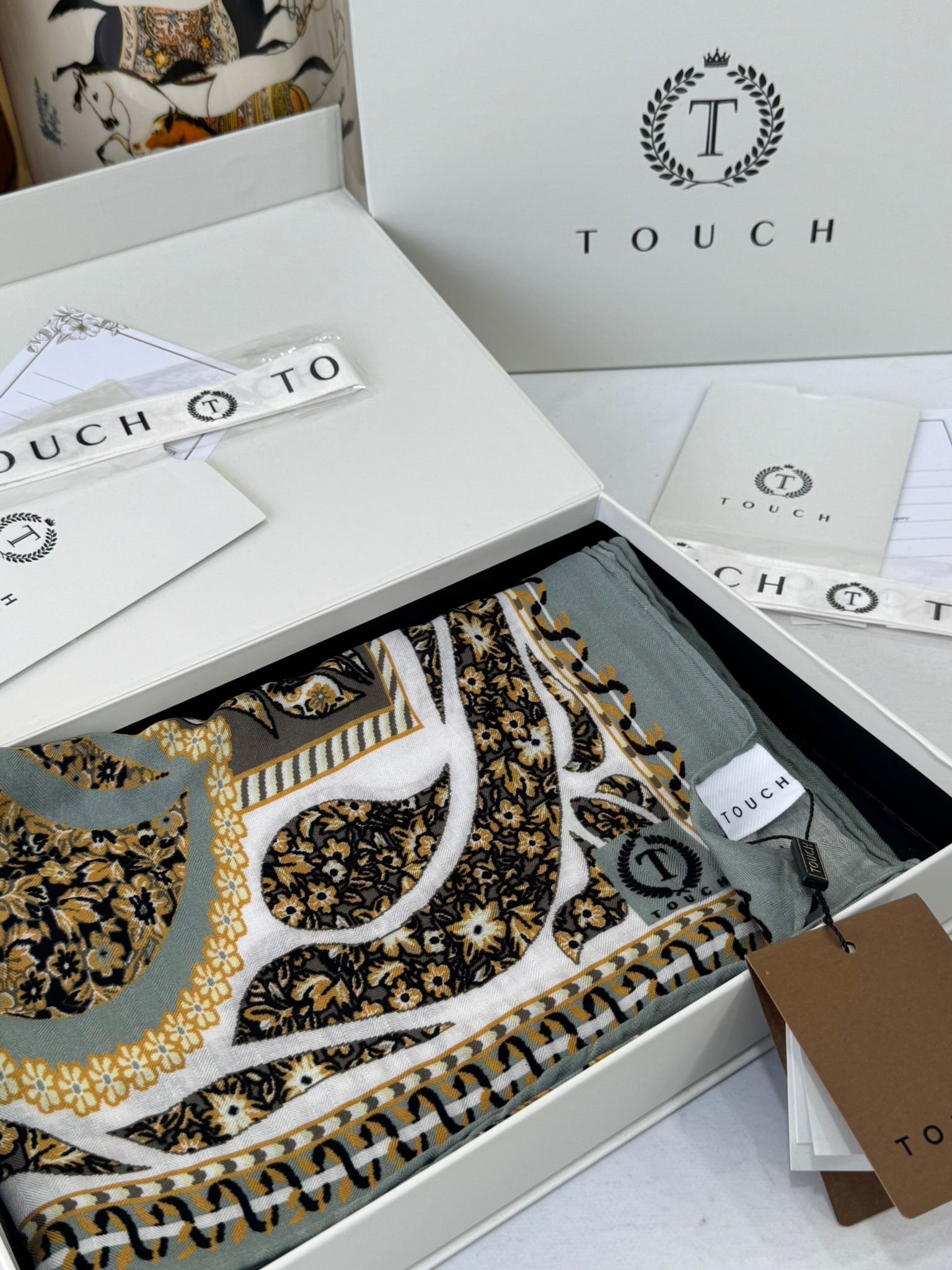 Touch İthal Etnik Desen Yün İpek Şal- 34660 - Su Yeşili Ekru