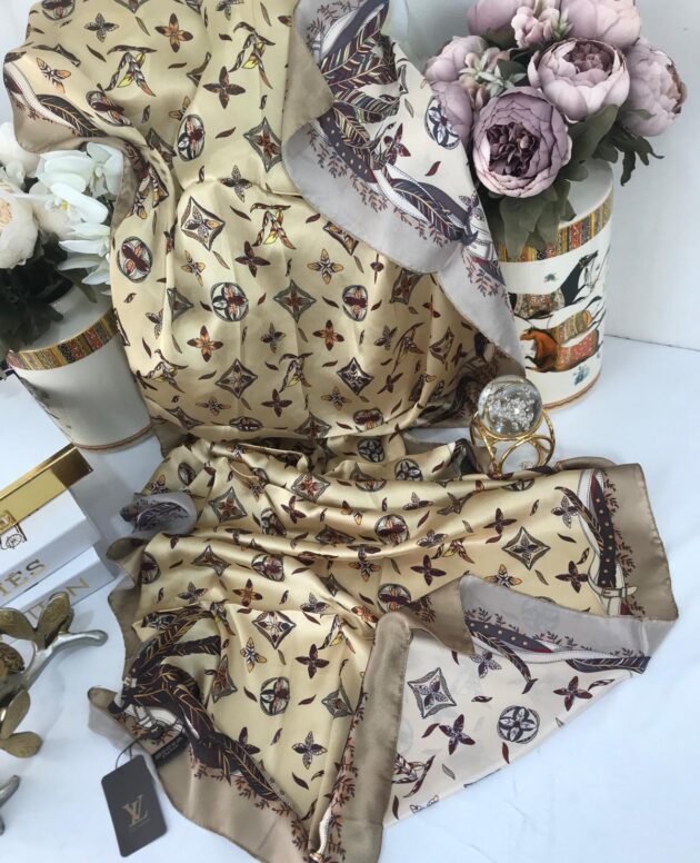 LV Desenli İthal Vual İpek- Camel vizon