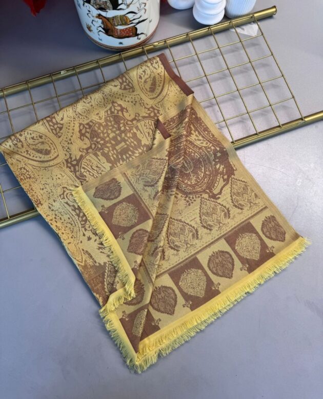 Bella Kendinden Dokulu Çift Taraflı İpek Şal - 4598 - Mocha