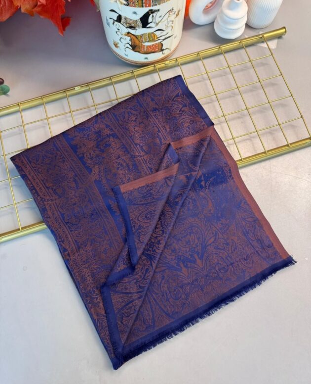 Liva Kendinden Dokulu Çift Taraflı İpek Şal - 9897 - Lacivert