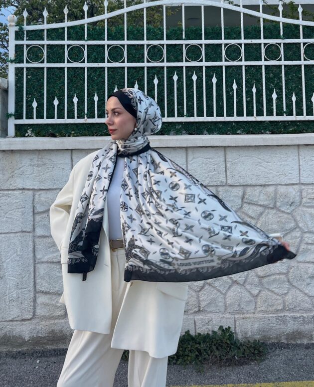 LV Desenli İthal Vual İpek- ekru siyah