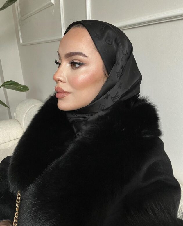 Lv Desenli İpek Kaşmir Çift Taraflı Şal - Siyah