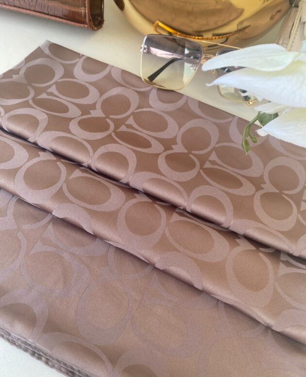 Coach Pamuk İpeksi Jakar Şal - Vizon