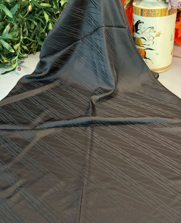 Baklava Desen İthal Pamuk Jakar İpek Şal - SİYAH