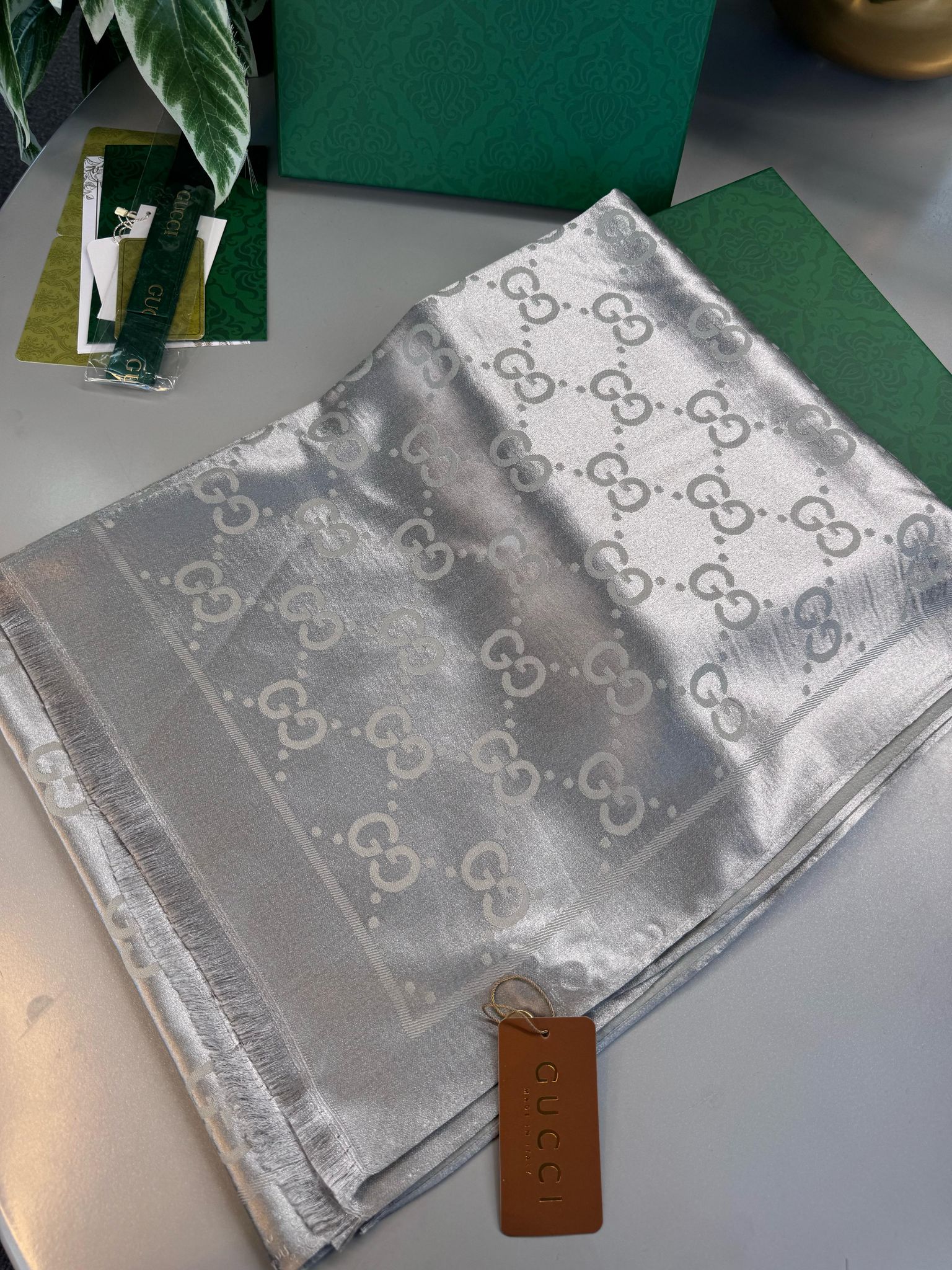 Gucci İthal Yün İpek Şal Tam Set Kutulu Sertifikalı-Gri