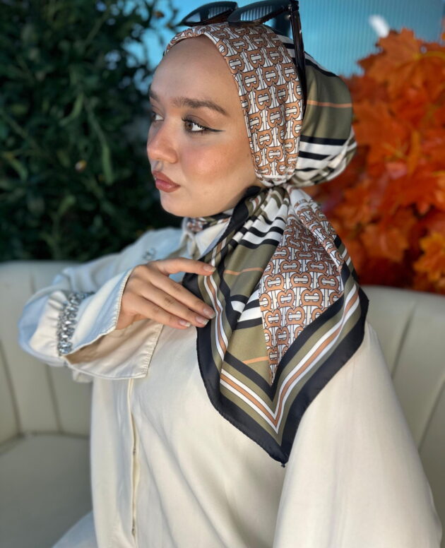 Burberry Vual İpek Eşarp-6203162-Haki