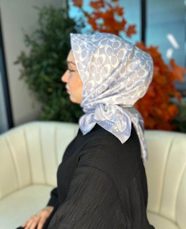 Coach Desen Vual İpek Eşarp-86826-Gri