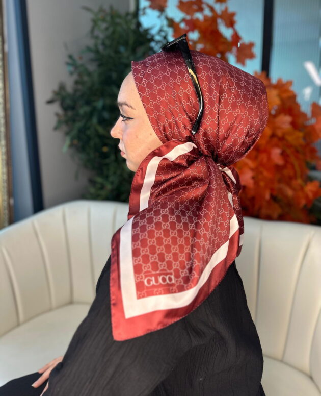 Gucci Desen Vual İpek Eşarp-6204527-Kırmızı