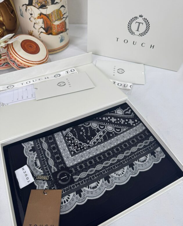 Touch İthal Etnik Desen Pamuk İpek Şal 63460- Siyah