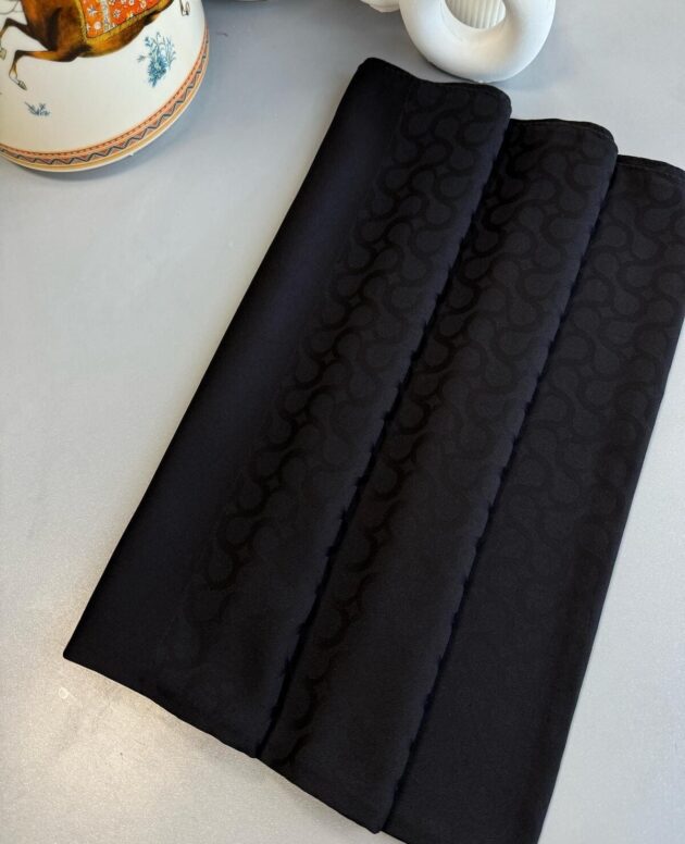 Bloom Desen Pamuk İpeksi Jakar Şal - Siyah